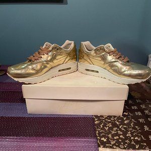 WMNS METALLIC LIQUID AIR MAX 1 SZ 8